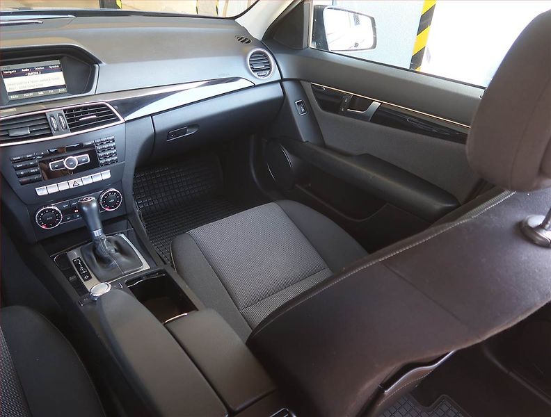 Mercedes-Benz Třídy C (2014) Avantgarde C 200 CDI, Automat - fotka 8 z 18