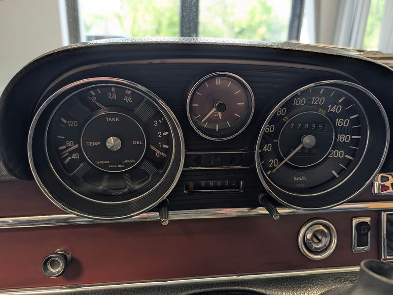 Mercedes-Benz Třídy S W108 - fotka 15 z 36