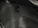 Porsche Macan T CHRONO PASM PANO MATRIX LED - náhled 38
