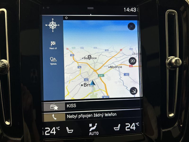 Volvo XC40 T4 INSCRIPTION AUT - fotka 41 z 44
