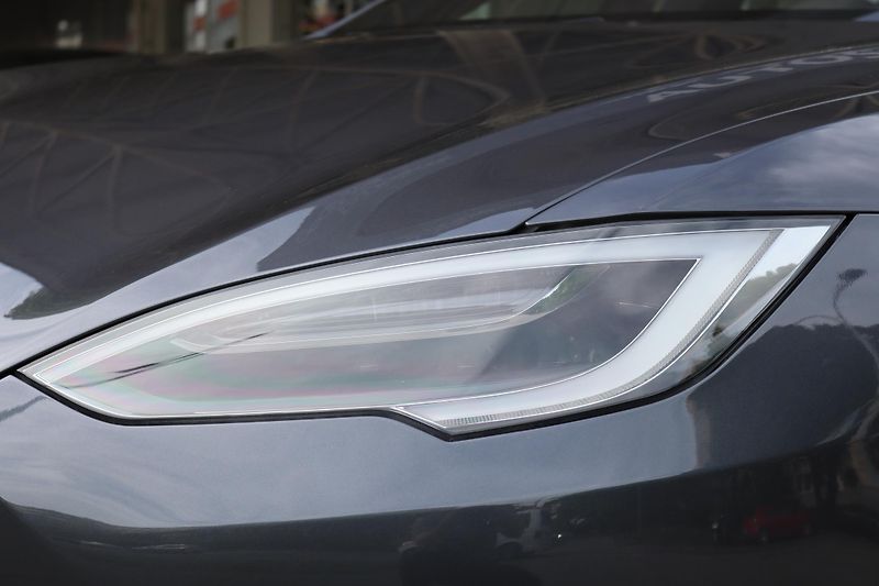 Tesla Model S LONG RANGE AWD 493kW - fotka 4 z 50