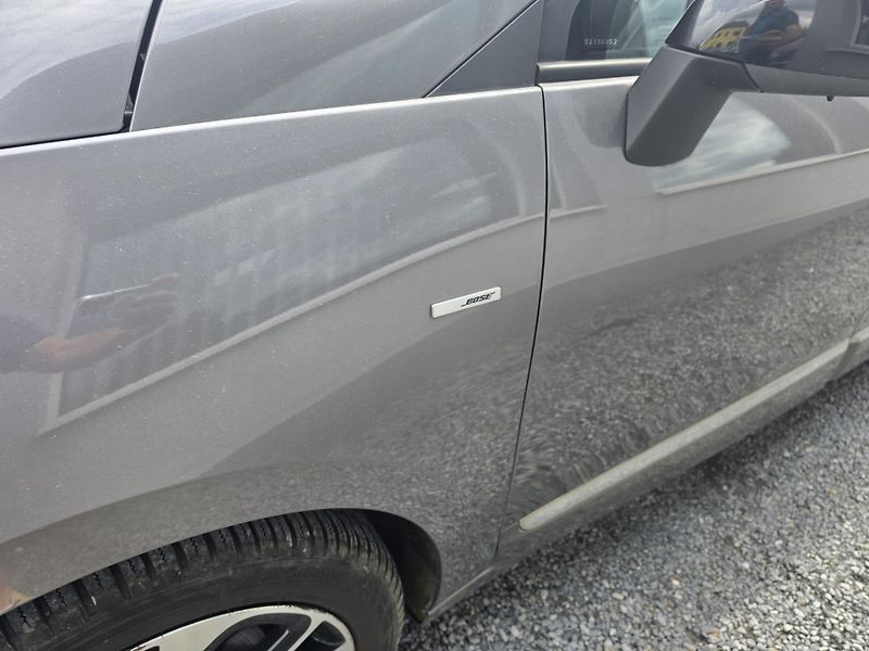 Renault Grand Scénic 1.6 DCI 7 Míst Bose Kamera  - fotka 17 z 22