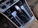 Volkswagen Passat 2,0 TDi 4MOTION KŮŽE KAMERA - náhled 34
