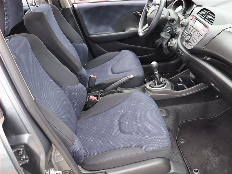 Honda Jazz (2014) 1.2 i-VTEC, Serv.kniha - fotka 9 z 16