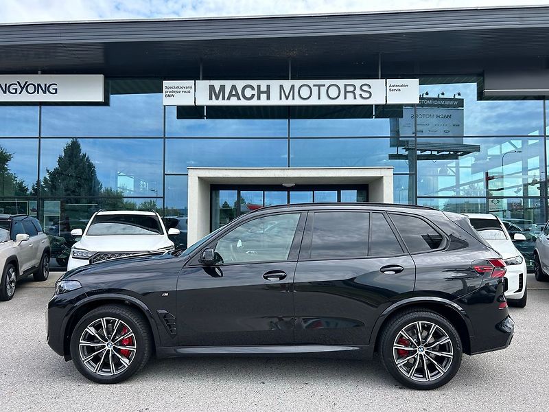BMW X5 (2025) xDrive 30d El. tažné Msport - fotka 6 z 19