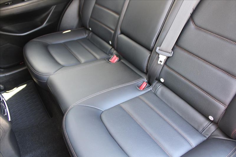 Mazda CX-5 2,5 i  A/T,4x4,REVOLUTION TOP - fotka 34 z 43