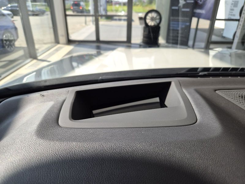 BMW X5 xDrive40i - fotka 22 z 33