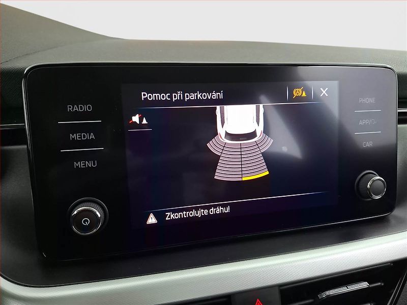 Škoda Kamiq (2020) Ambition 1.0 TSI, Serv.kniha - fotka 13 z 16