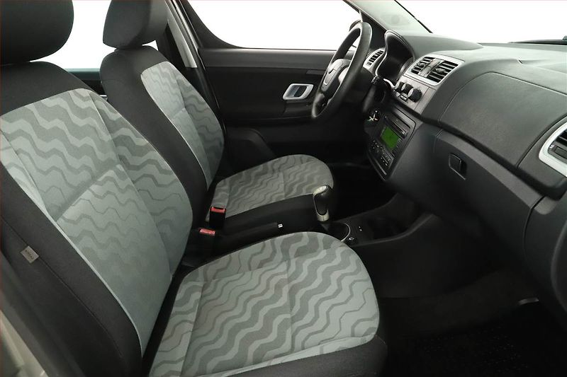 Škoda Roomster (2009) Style 1.6 16V, Serv.kniha - fotka 7 z 12