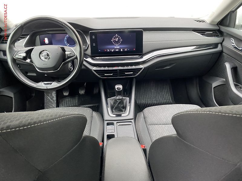 Škoda Octavia (2021) 2.0 TDi, 1.maj,ČR, Style, LED - fotka 8 z 16