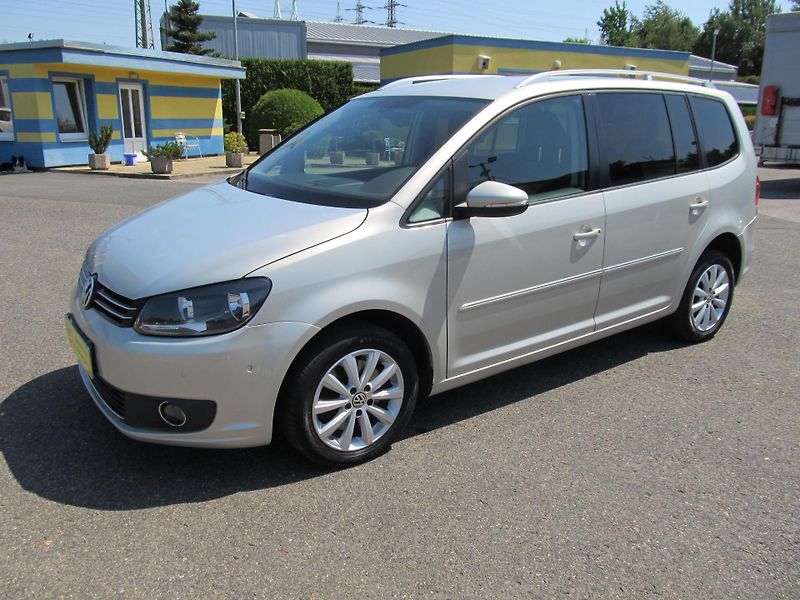 Volkswagen Touran (2011) 2.0TDI 7 míst  - fotka 23 z 60
