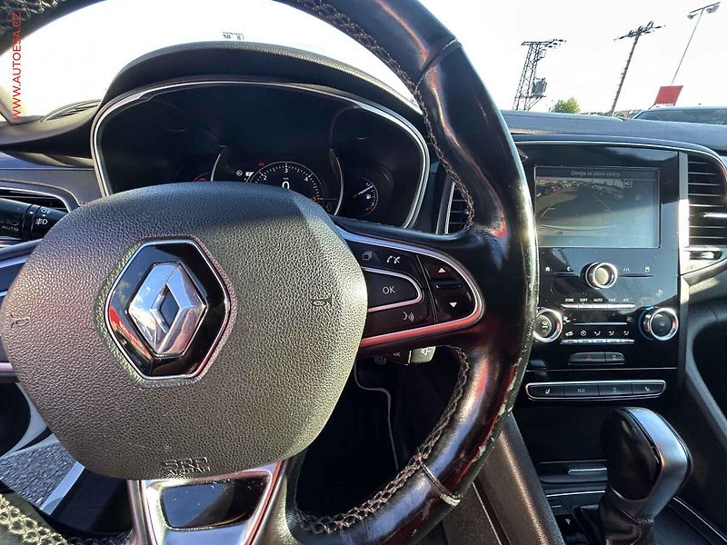 Renault Talisman (2016) 1.6DCi - fotka 17 z 17