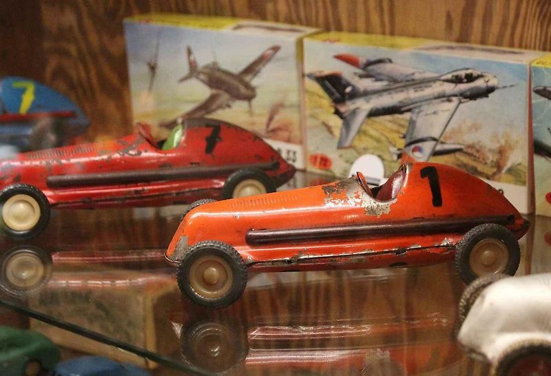 Muzeum historických dopravních hraček v Krupce na Teplicku je rájem pro kluky všech věkových kategorií.