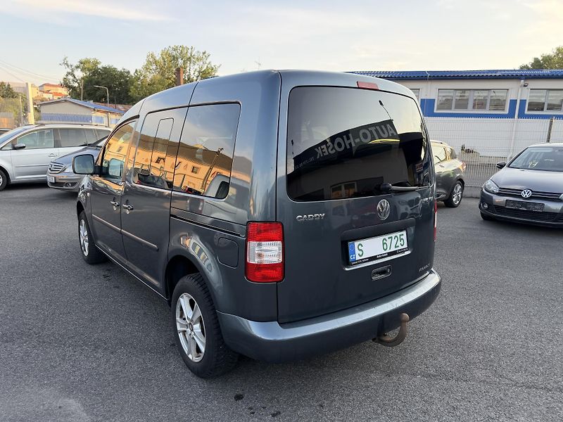 Volkswagen Caddy 1.9 TDI, LIFE, TAŽNÉ - fotka 2 z 17