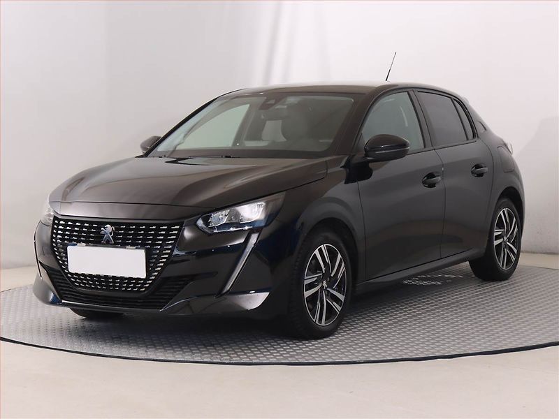 Peugeot 208 (2022) Allure 1.2 PureTech - fotka 2 z 20
