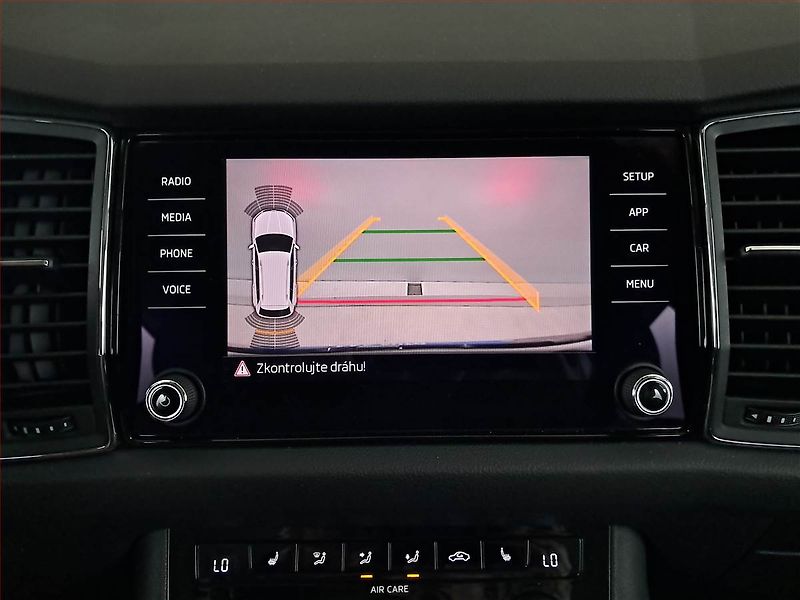 Škoda Kodiaq (2017) 2.0 TDI - fotka 28 z 32