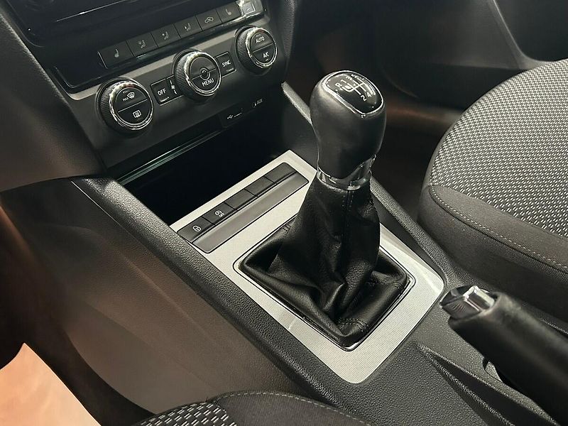 Škoda Octavia (2018) 1.4 G-Tec Ambition 2018 | Záru - fotka 20 z 71