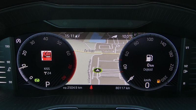 Škoda Superb Combi 1.5 TSI DSG Style - fotka 14 z 27