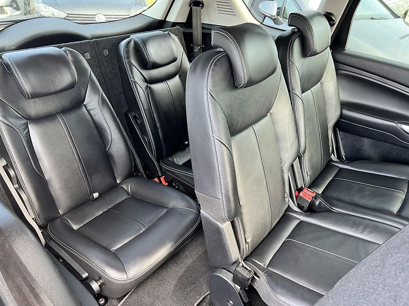 Ford S-MAX 2.0TDCi 7MÍST TEMPOMAT KŮŽE - fotka 29 z 43