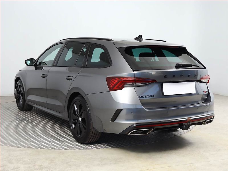 Škoda Octavia (2024) RS 2.0 TDI 4x4 - fotka 4 z 18