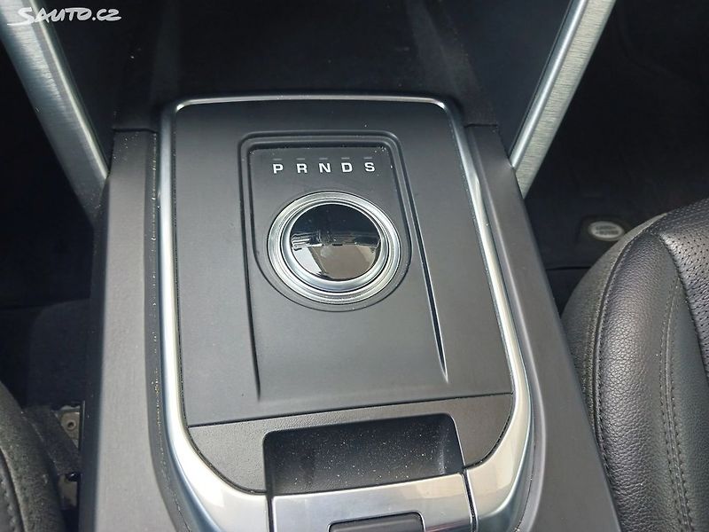 Land Rover Discovery Sport 2.0 HSE 180AUT. - fotka 34 z 43