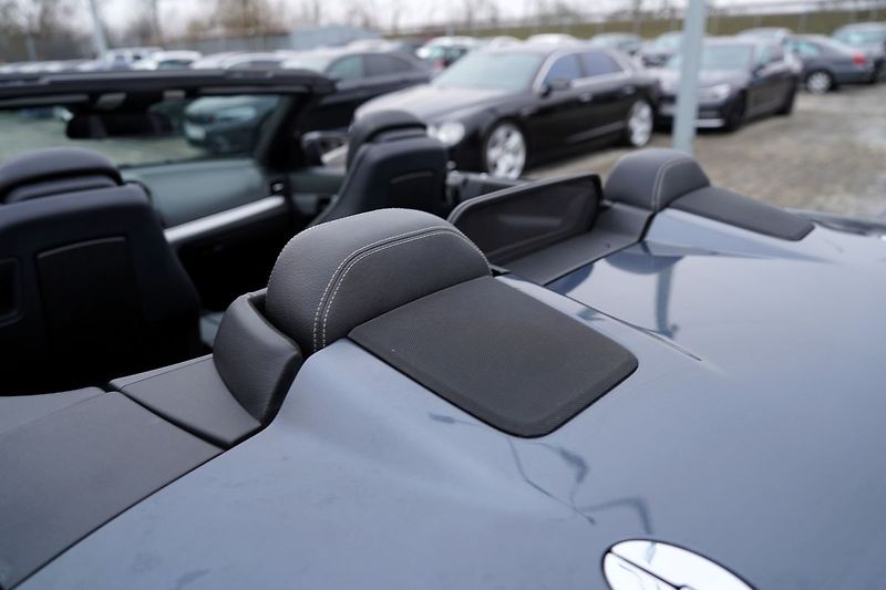 Mercedes-Benz Třídy E E 350 CDI, cabrio,automat,kůže - fotka 39 z 46