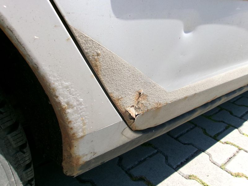 Mazda 3 1.4i - fotka 12 z 13