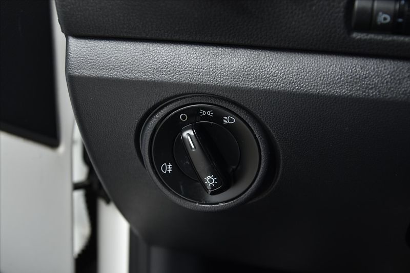 Škoda Citigo 1.0 MPI 44kW AMBITION ČR - fotka 14 z 16