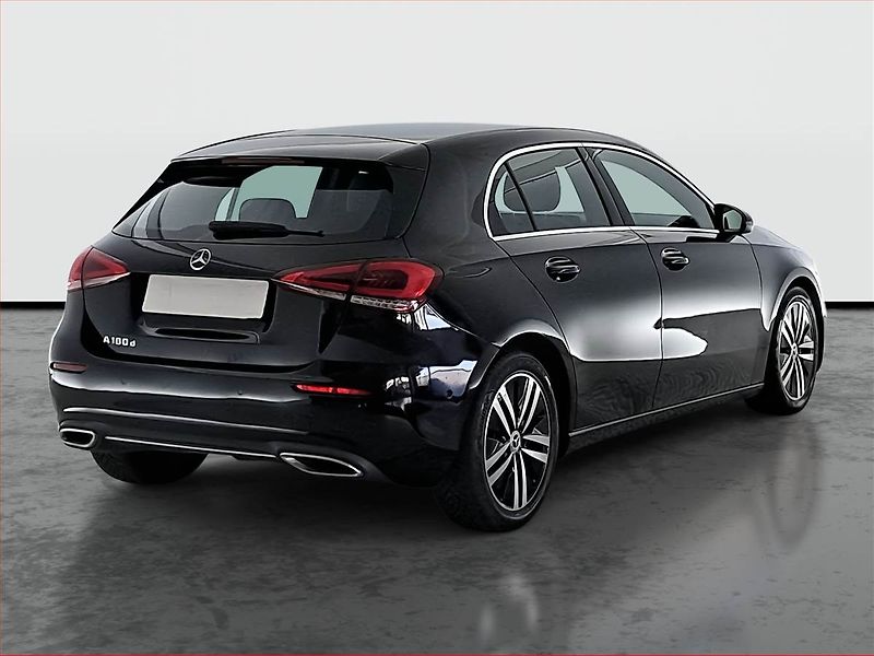Mercedes-Benz Třídy A (2021) A 180 d - fotka 5 z 22