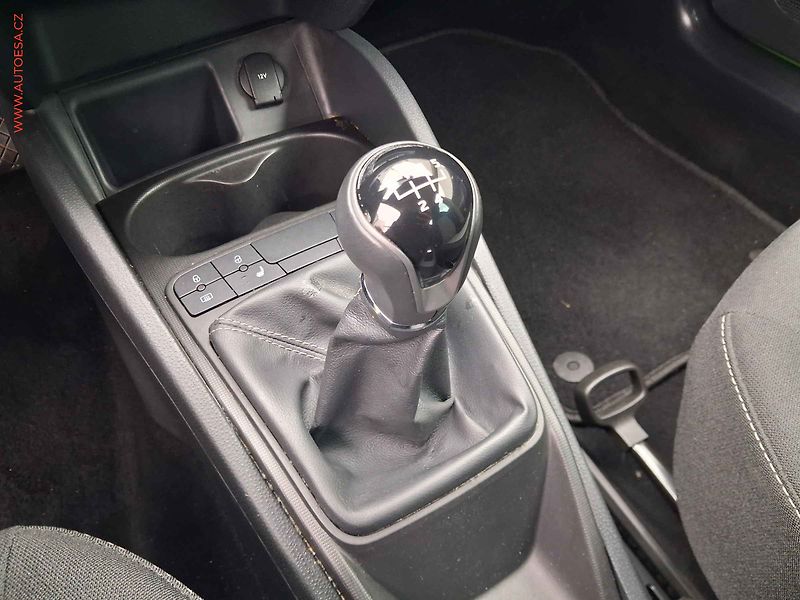Seat Ibiza (2014) 1.2 TSi, Style, bixen, +kola - fotka 15 z 16