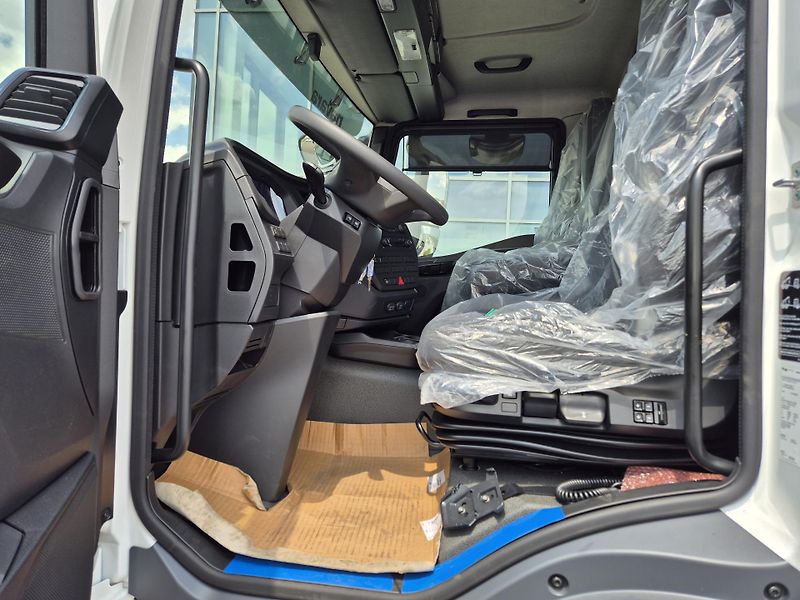 MAN TGM 18.320 NOSIČ KONTEJNERU 10T - fotka 23 z 37