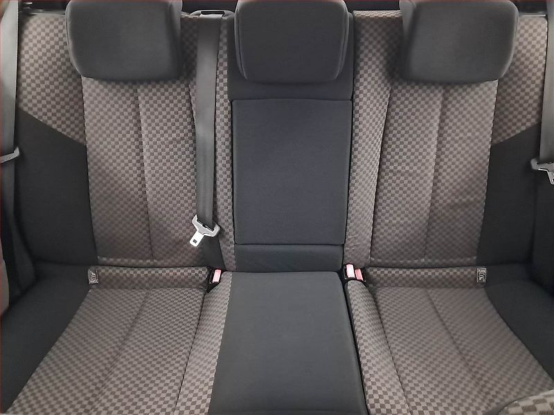 Renault Mégane (2004) 1.6 16V , po STK, udržované - fotka 10 z 13