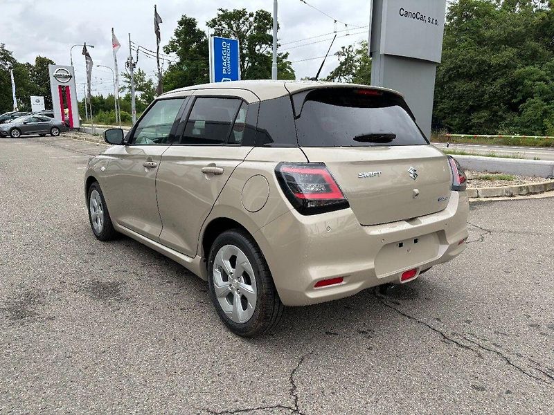 Suzuki Swift automat Premium - fotka 5 z 10