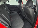 Hyundai i10 1,0 49KW vyhř. volat + sedadla - náhled 29