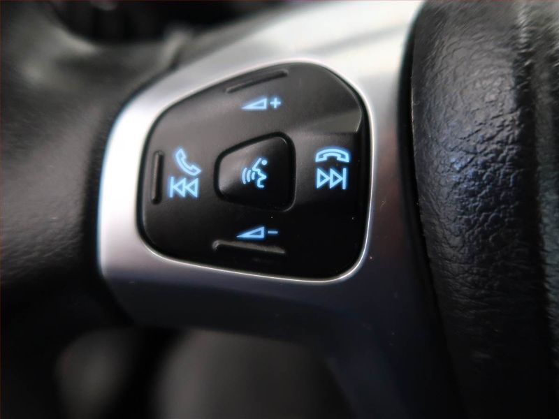 Ford B-MAX (2012) 1.0 EcoBoost, Vyhř. sedaček - fotka 14 z 14