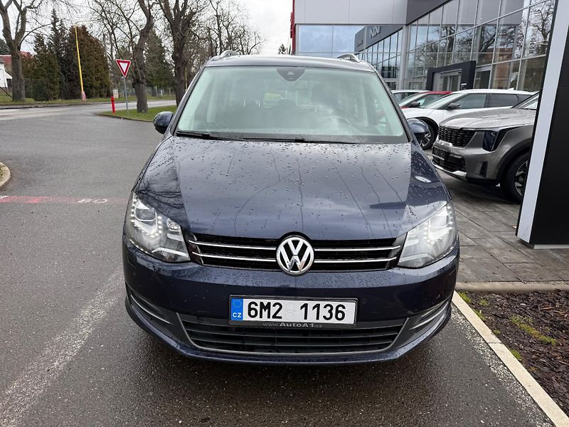Volkswagen Sharan 2.0 TDi 130kw - fotka 2 z 12