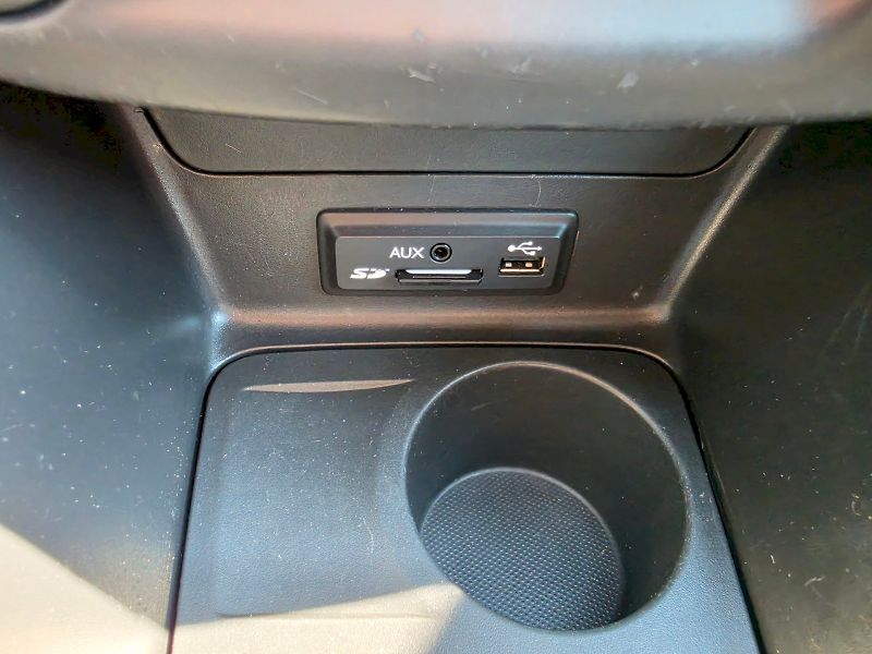 Renault Fluence (2013) 1,6DCI 96KW - fotka 12 z 24
