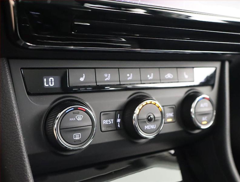 Škoda Superb (2016) Style 2.0 TDI, Automat - fotka 20 z 22