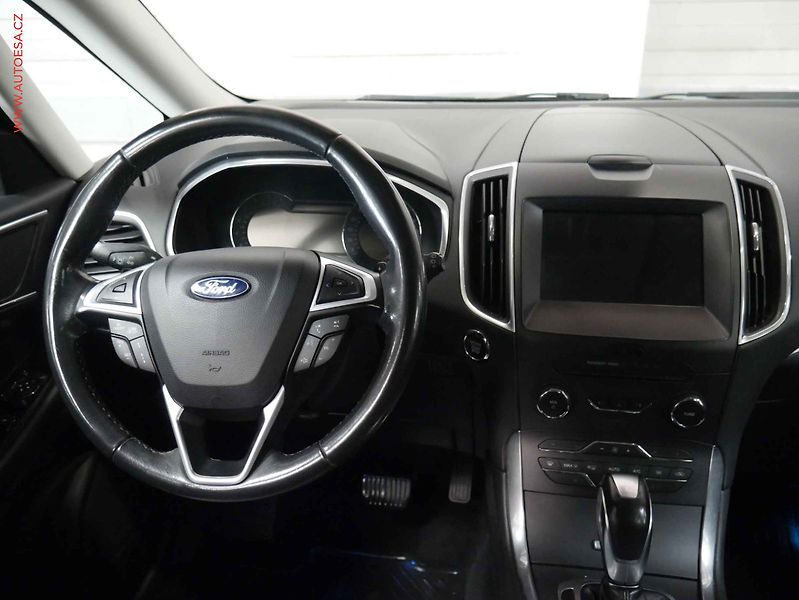Ford Galaxy (2017) 2.0TDCi 7Míst, AT, LED, navi - fotka 12 z 27