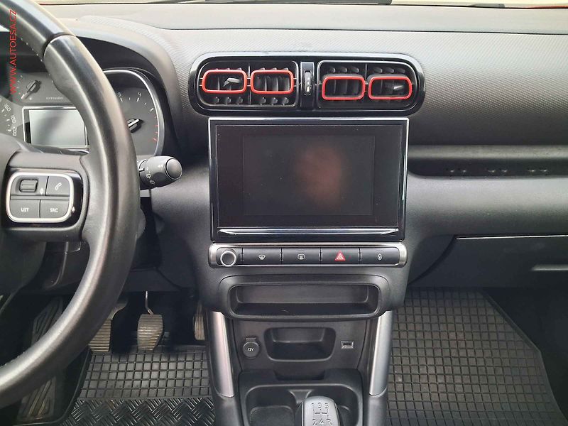 Citroën C3 Aircross (2018) 1.2 PT, 1.maj,ČR, AC, tempo - fotka 12 z 18