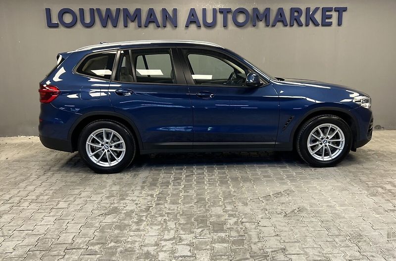 BMW X3 2,0 xDrive20d xLine AT - fotka 3 z 18