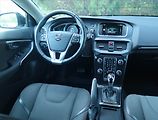 Volvo V40 (2016) 2.0 D3, Automat, Serv.kniha - náhled 7