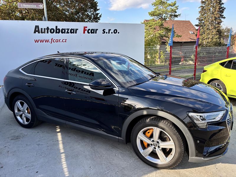 Audi e-tron (2021) 50 Quattro S-Line rezervace - fotka 4 z 38