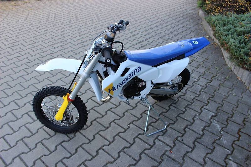 Husqvarna TC 65 (2027) 2027 SKLADEM - fotka 6 z 6