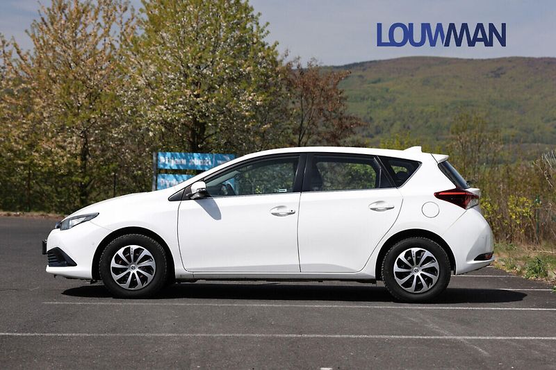 Toyota Auris ACTIVE TREND - fotka 3 z 19