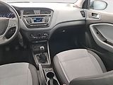 Hyundai i20 (2015) 1.2, Serv.kniha, Park. senzory - náhled 8