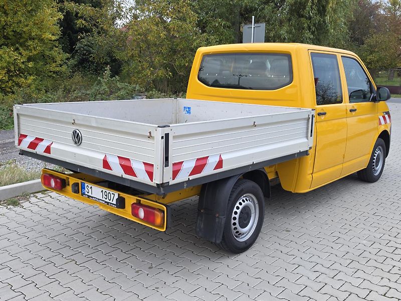 Volkswagen Transporter T6 2.0TDi 81kW*6MÍST*AC*1.MAJ* - fotka 5 z 45