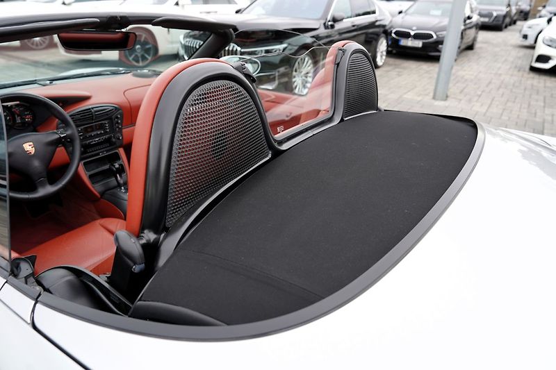 Porsche Boxster 2.5i/205PS/hardop/54.000 km !! - fotka 33 z 50