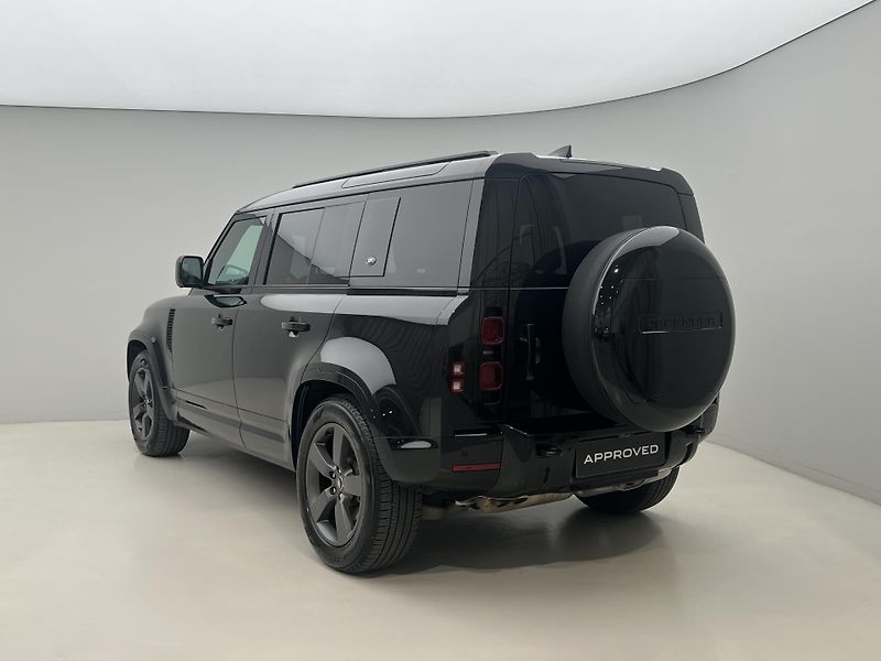 Land Rover Defender 110 D300 HSE AUT CZ - fotka 11 z 51
