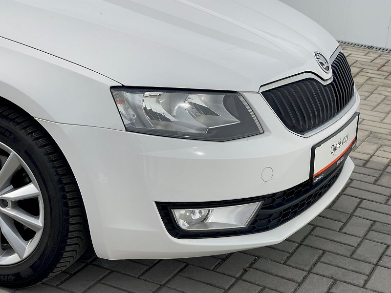 Škoda Octavia (2016) Combi 1,6 TDI / 81 kW Ambition - fotka 17 z 30